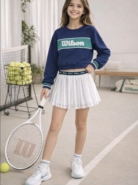 Wilson Girls Tennis Set Crop Sweatshirt & Pleated Skirt NWT Sporty Preppy